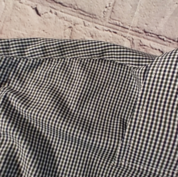 UNTUCKit Large Button down Checkered Gingham Green Blue White Button Down Shirt - Picture 14 of 16
